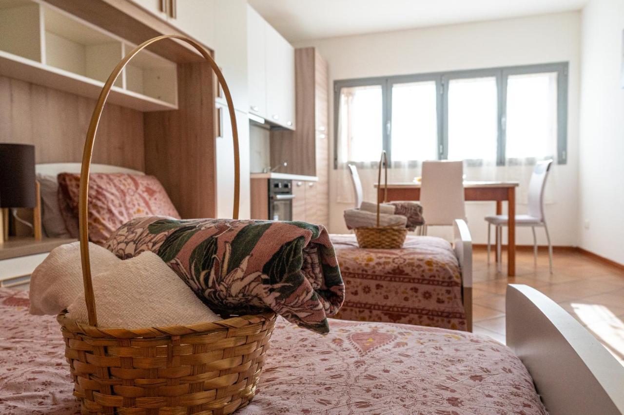 Gold Oasi - Business Solution Aparthotel Ferrara Eksteriør bilde